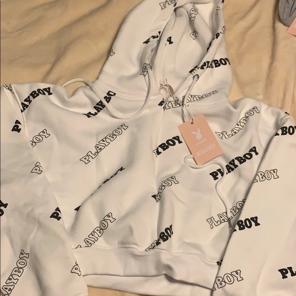 Missguided Tops - Playboy x missguided cropped zipped sweater